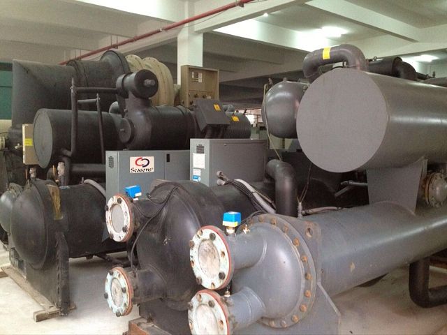 成功收購雙良SXZ6-698DH2M2溴化鋰制冷機(jī)